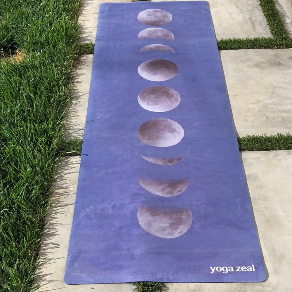 Moon Phases Mat in Blue